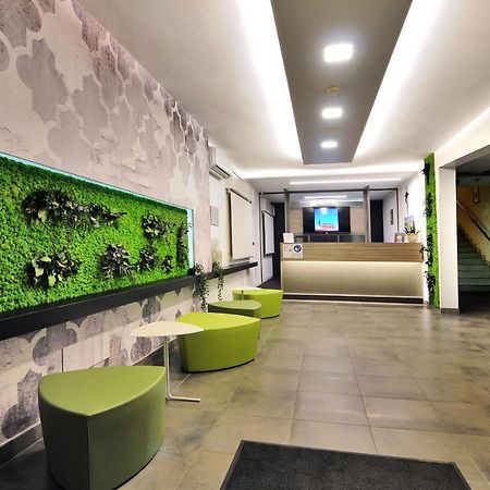 Hotel Nederland Каорле Экстерьер фото
